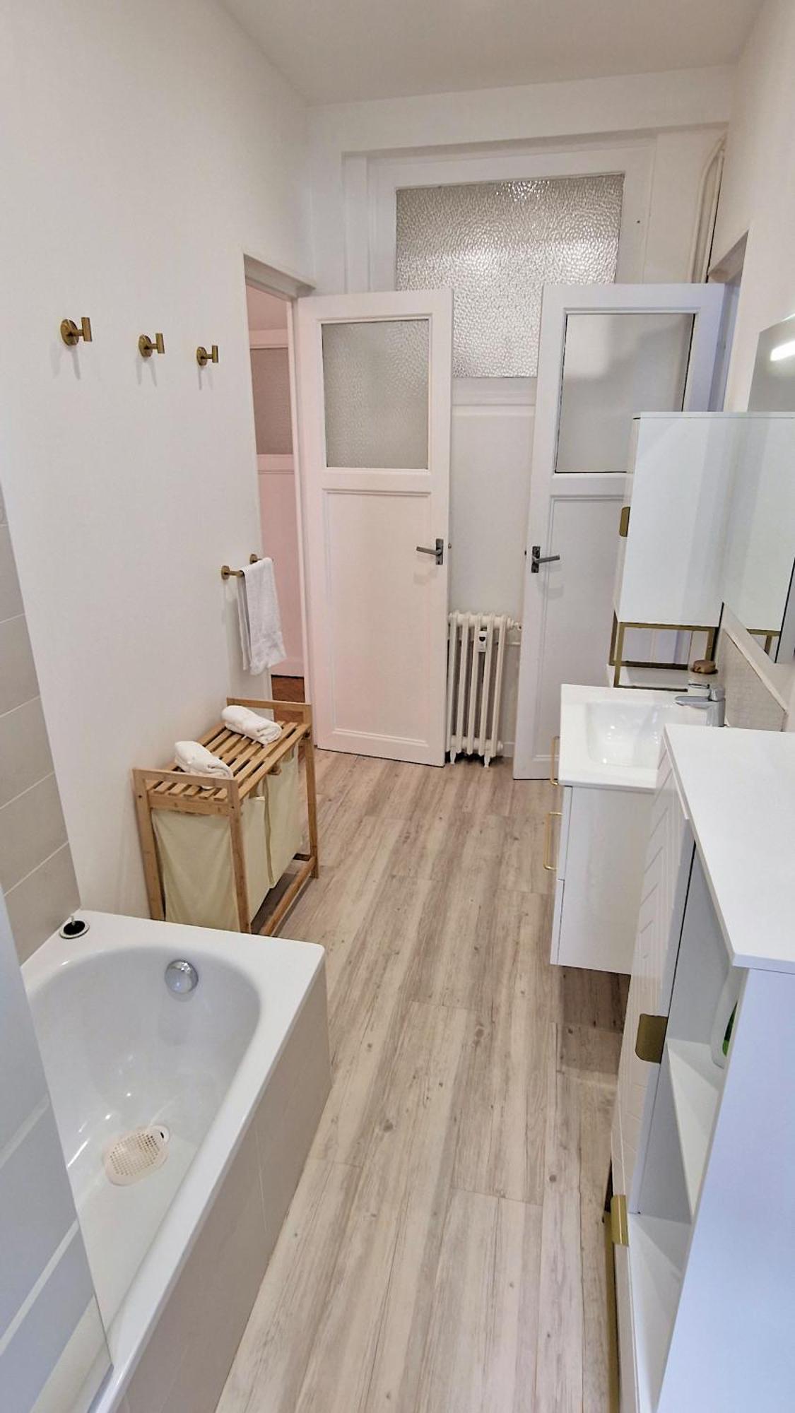 Jazzy Et Spacieux Appartement Prom Des Anglais Nice Exterior photo